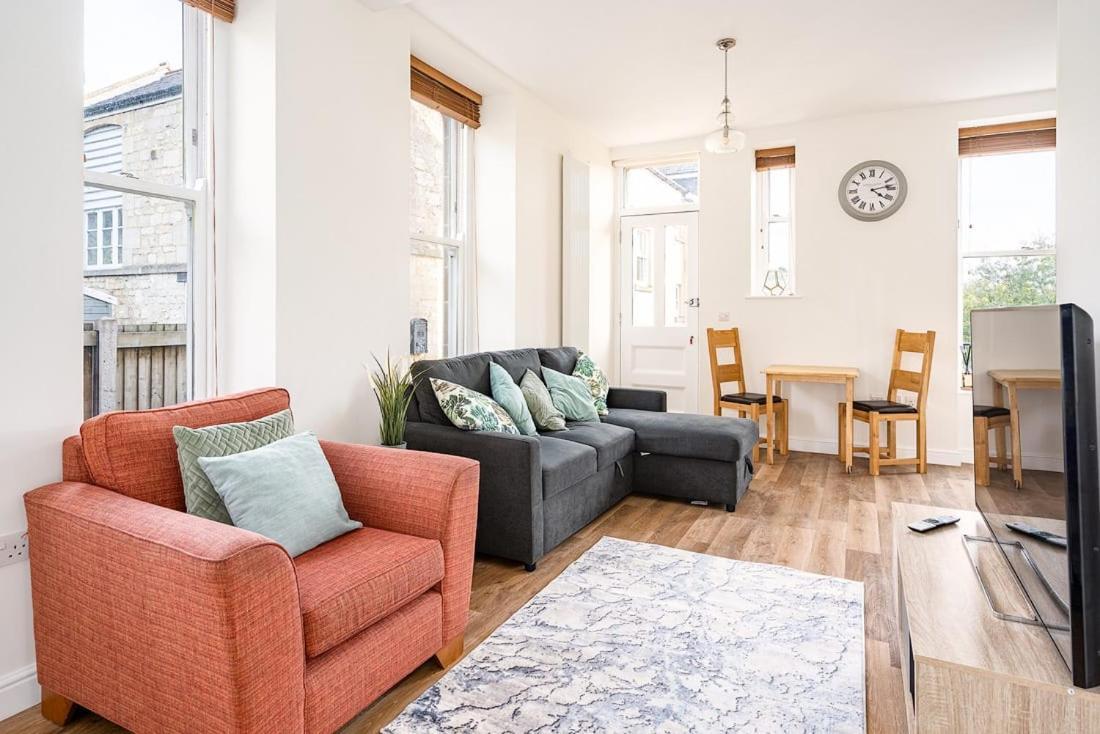 באת' Spacious 2 Bedroom House With Stunning Views מראה חיצוני תמונה